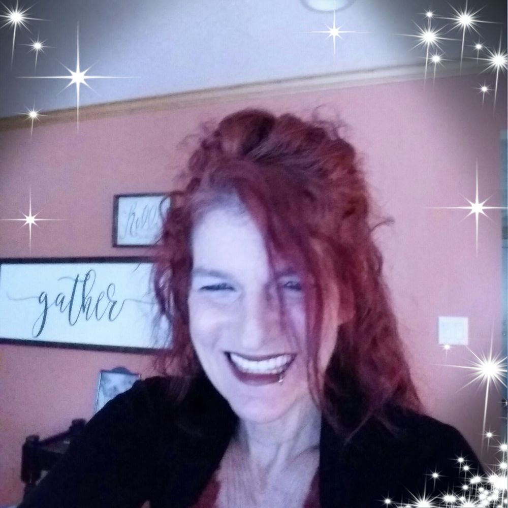 Meet your Posher, Vikki